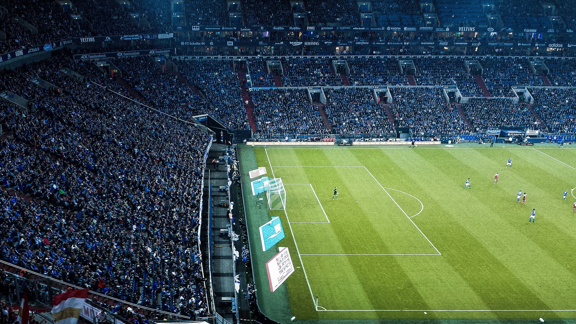 “意甲激烈争夺，年轻新星不断崭露头角”，2021意甲球星