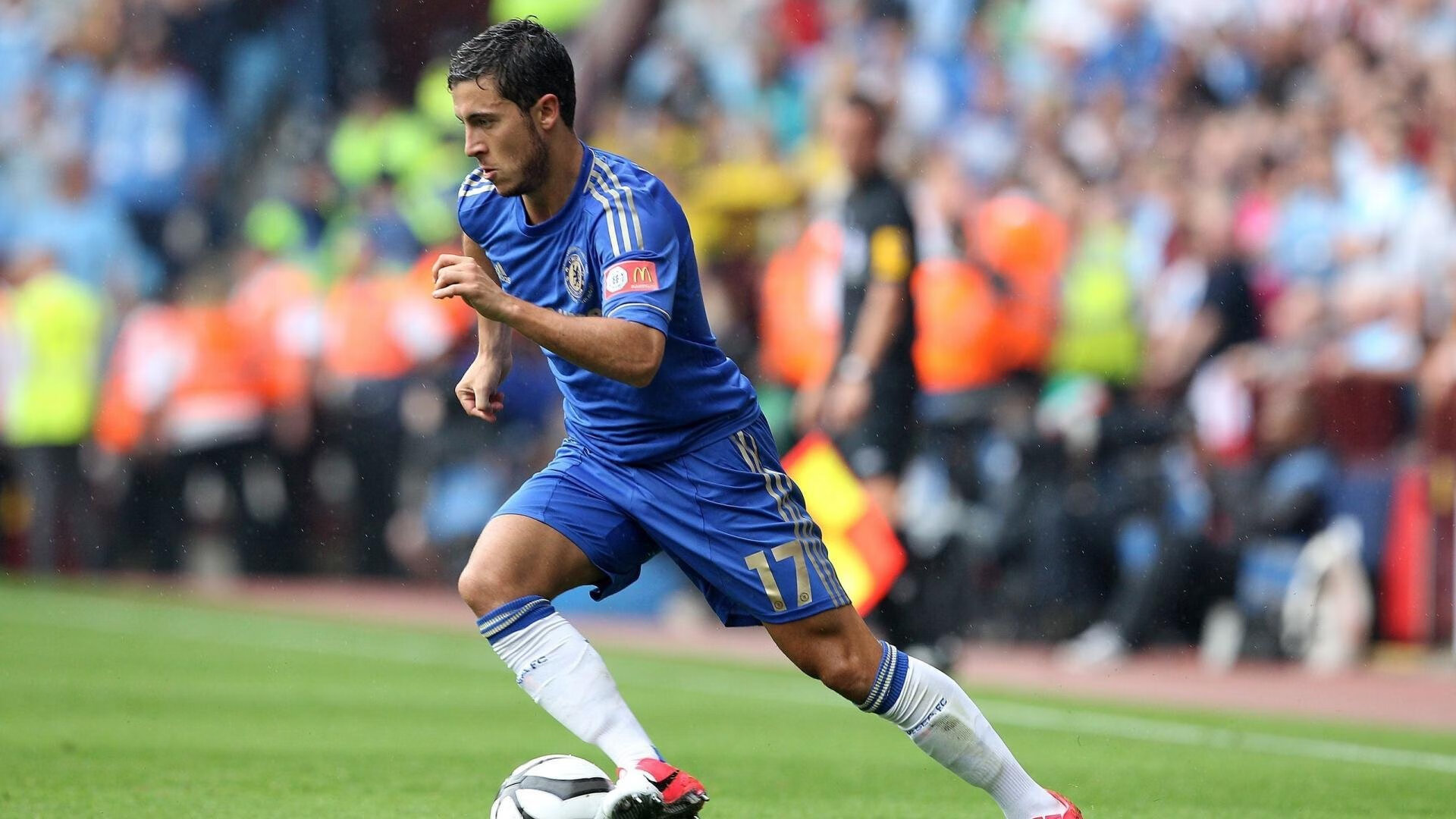 创意十足的球场设计引领行业新潮流，球场效果图